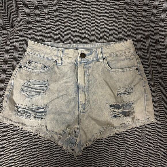BDG - High Rise Dree Cheeky Distressed Shorts - Picture 2 of 9